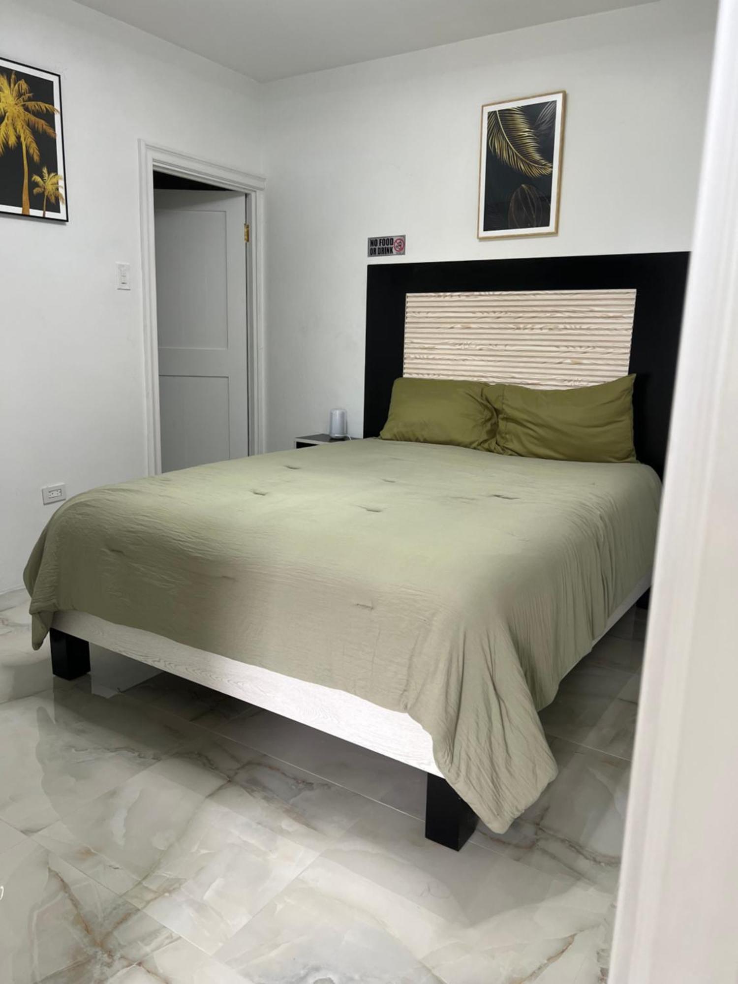 Ironshore Seaview Apartment Montego Bay Exterior photo